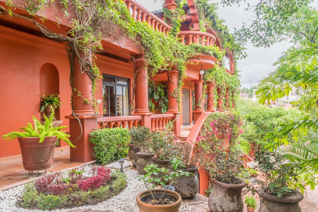 Отель Casa Puesta Del Sol Альенде Экстерьер фото
